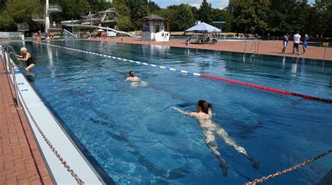 nude in the pool|nude.